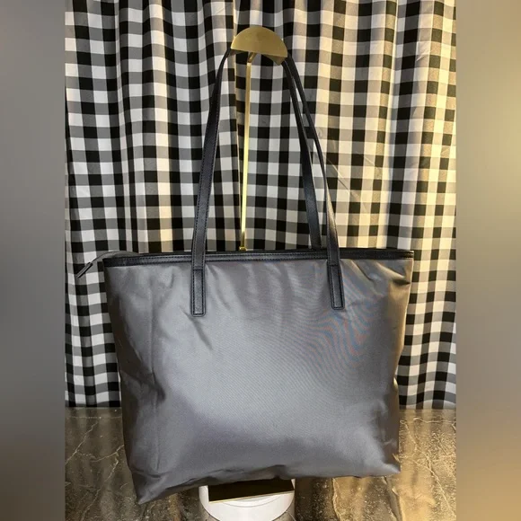 Michael Kors Kelsey Medium Top-Zip Nylon Grey and Black Tote - Picture 3 of 6